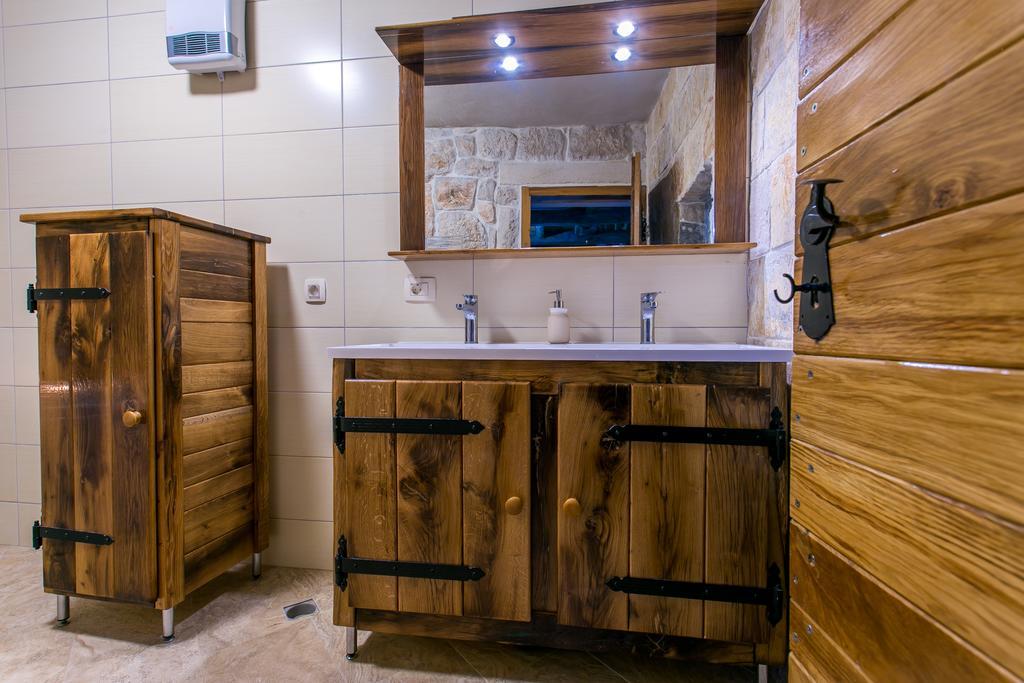 Stonehouse Marina Villa Vrsine ภายนอก รูปภาพ